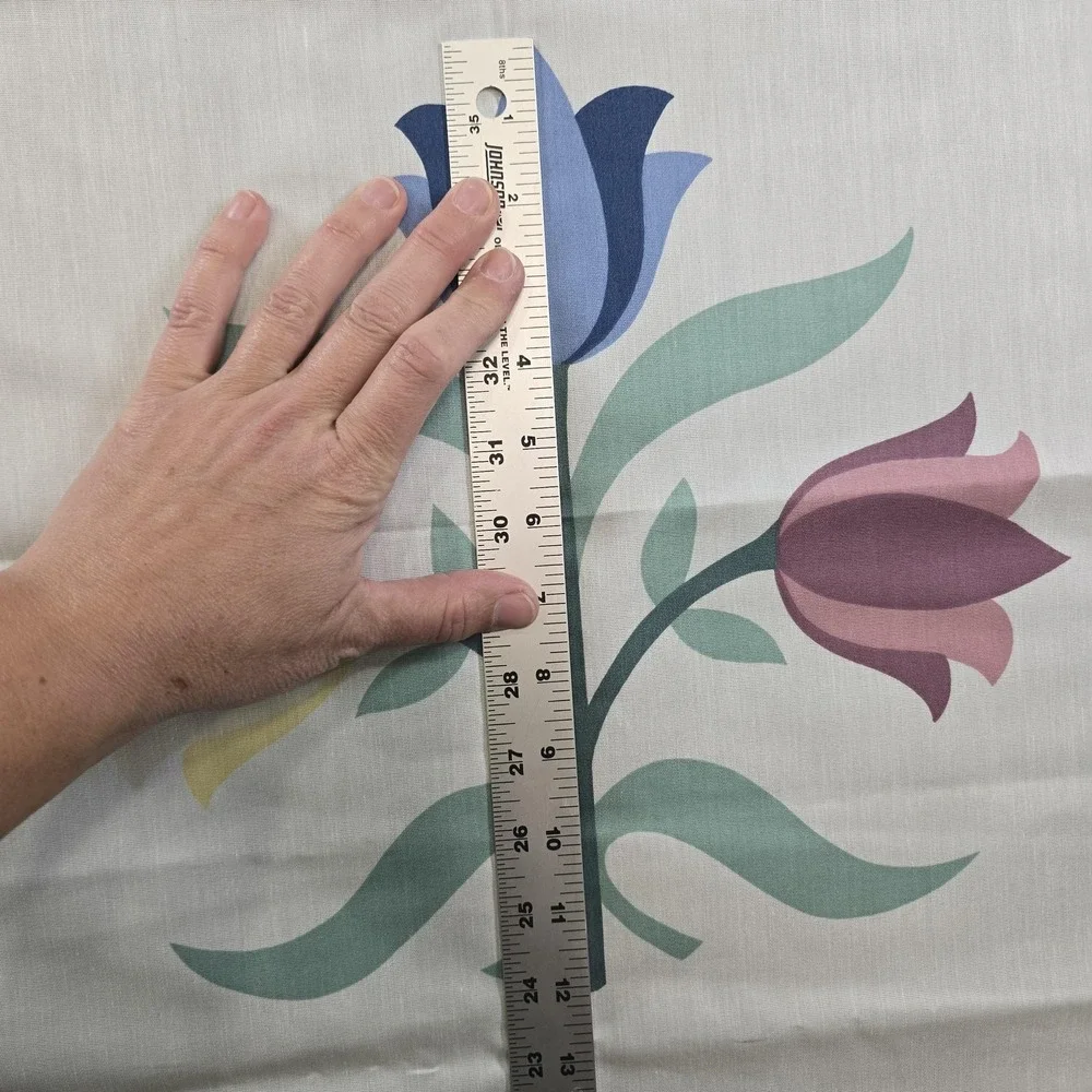 Vintage Cheater Quilt Fabric Panel Tulip Floral Cotton Quilt Blue Border Pastel